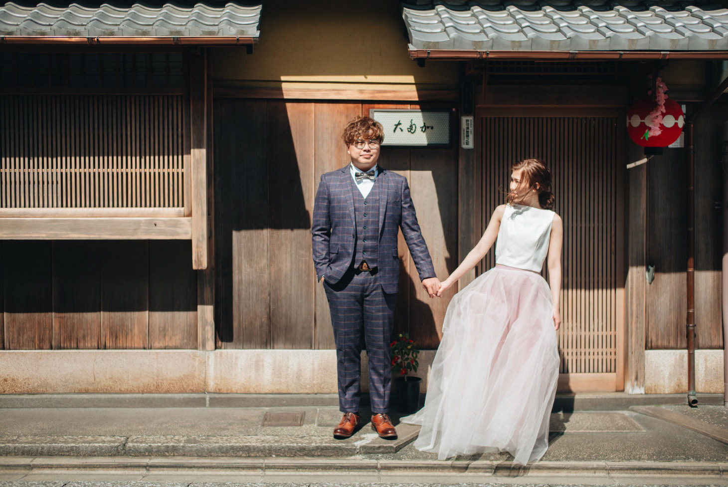 hong-kong-wedding-couple-bride-and-groom-in-kyoto-japan